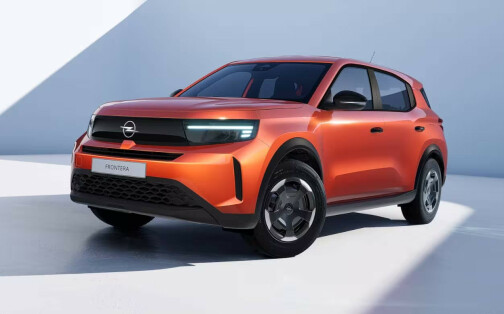 opel_frontera_base_0B_00_bev_exteriour_canyonorange_34_front_16x9