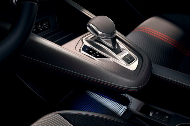 2021_-_Renault_Captur_RS_Line (1)