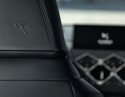 1-2-0_101_New_DS_3-Interior_Materials_S71-55