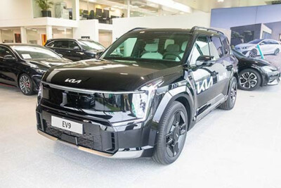 Kia Ev 9 front_1_504