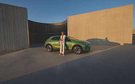 Card_Kia_Xceed_outside