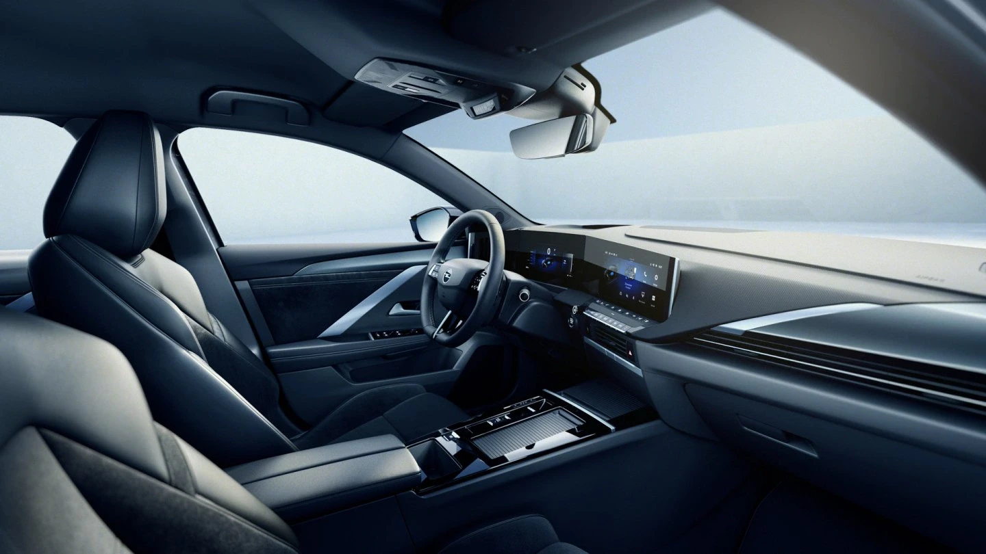 interior-smallup-1920x1080