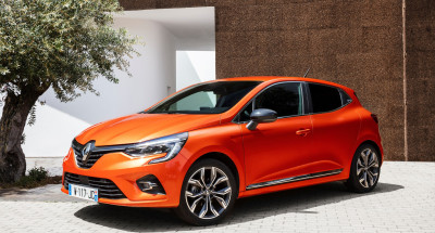 2019_-_Renault_CLIO