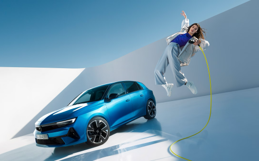 opel_astra-e_masthead_small_up_2880x1235_ase23_e_08_rgb