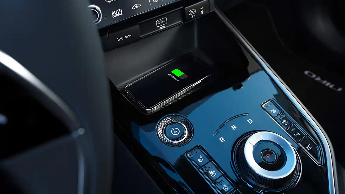 kia-niro-ev-my23-connectivity-fast-charging-throughout-the-cabin