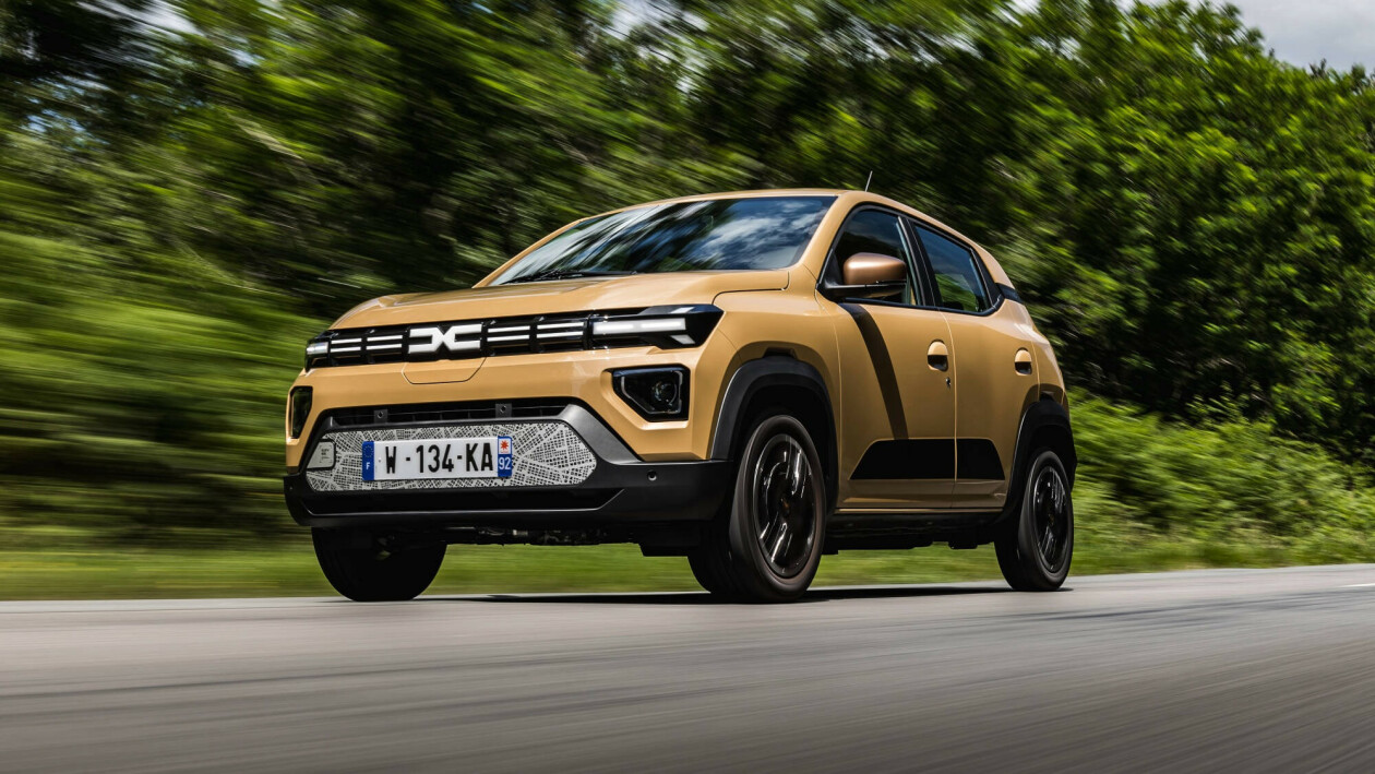 Dacia_Spring_Safaribeige