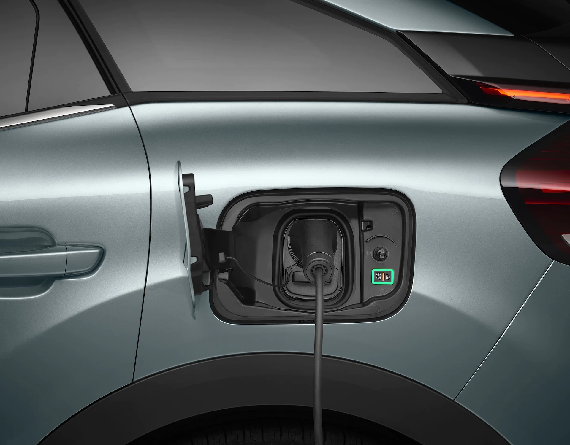 Citroen_eC4_2020_charging_2880_2250