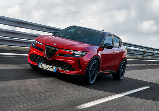 AR-ALFAROMEOJUNIOR-BEV-KeyStenghts-538X378-03