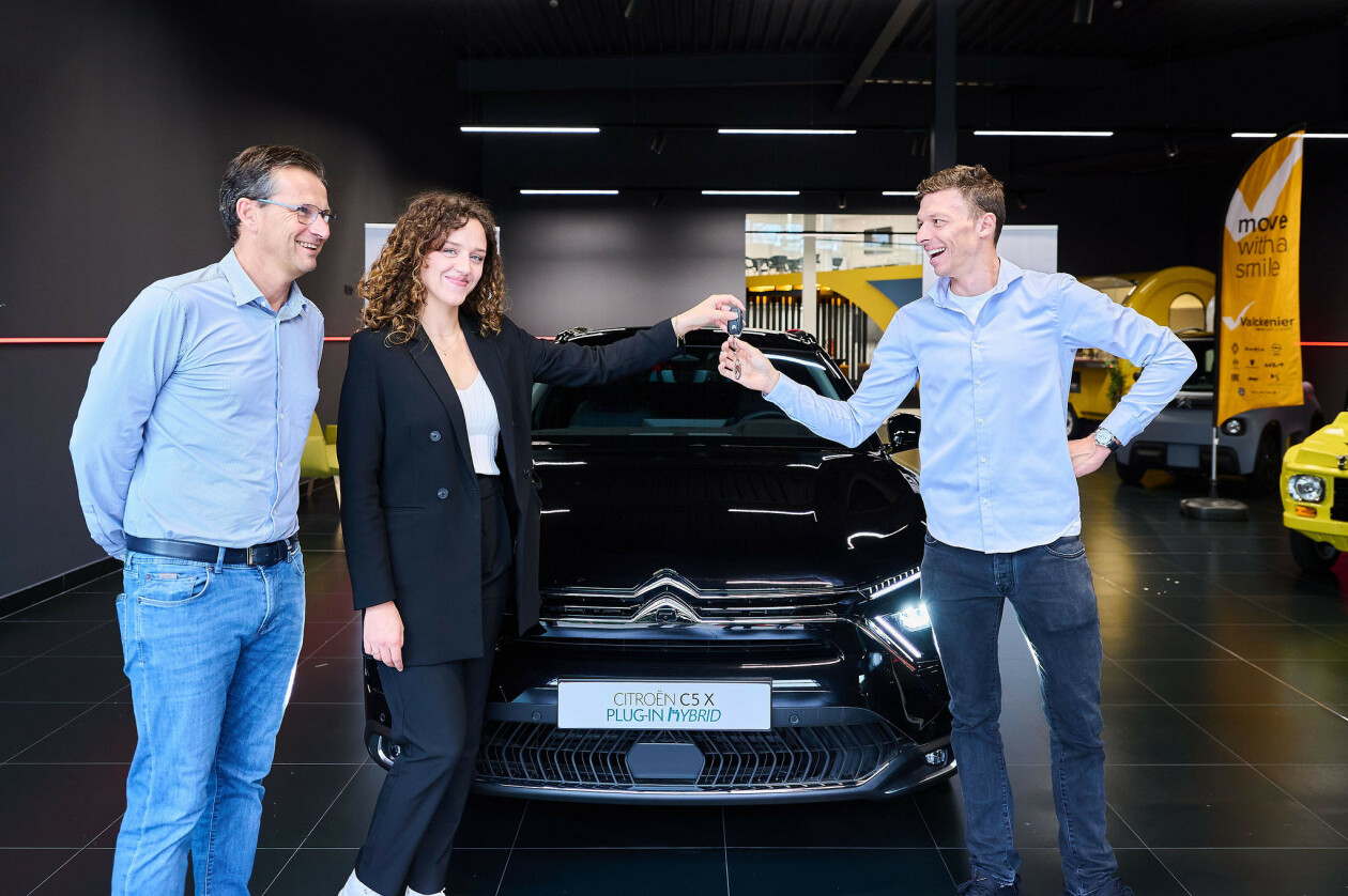 Oliver Naesen onthulmoment 3